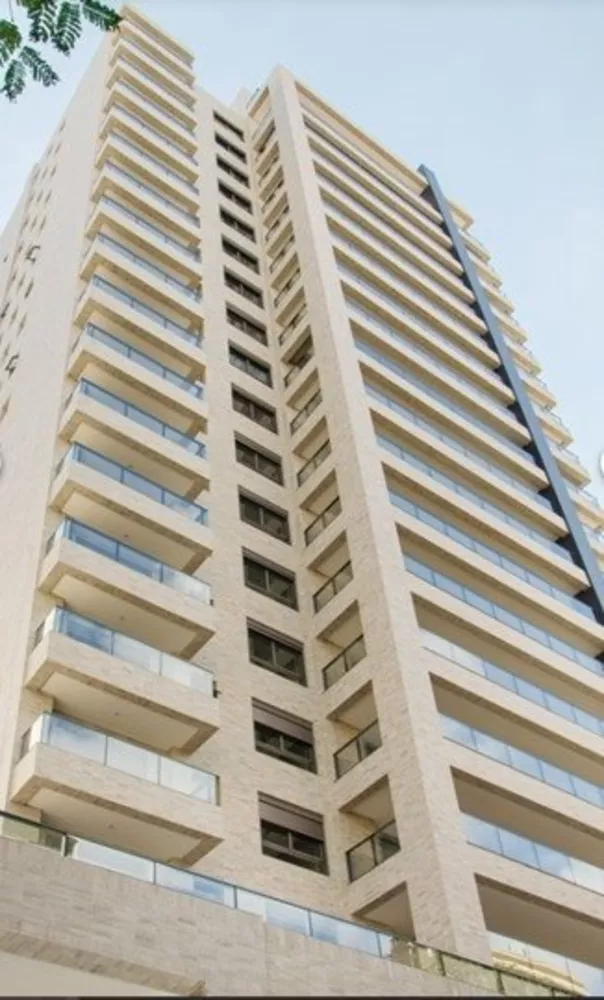 Apartamento à venda com 4 quartos, 340m² - Foto 1