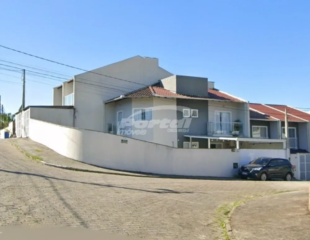 Casa, 3 quartos, 118 m² - Foto 1