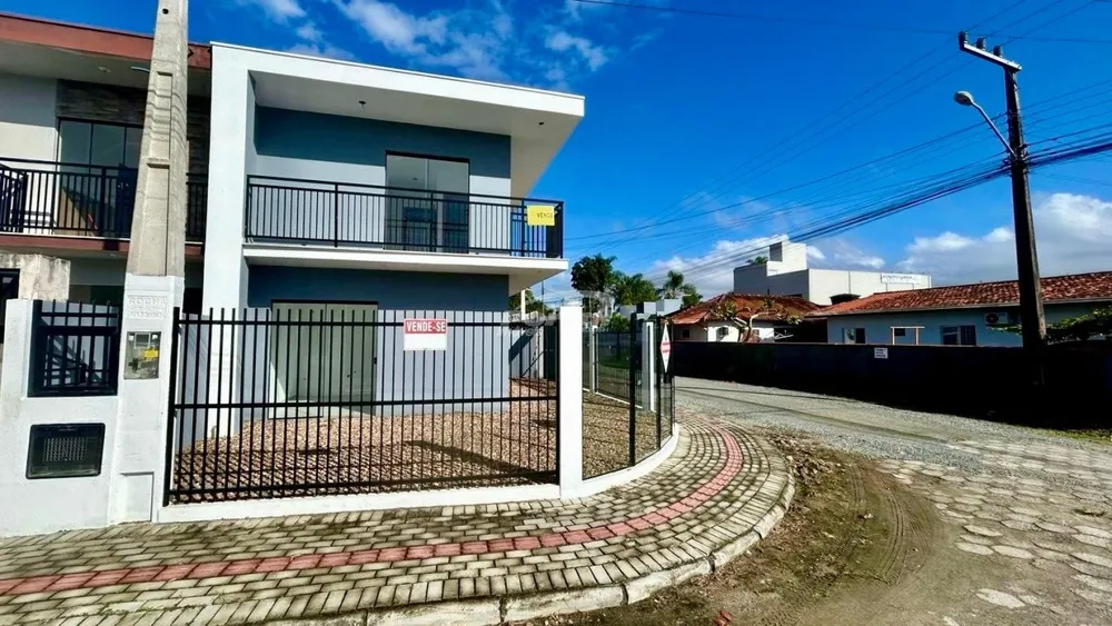 Casa, 2 quartos, 81 m² - Foto 1