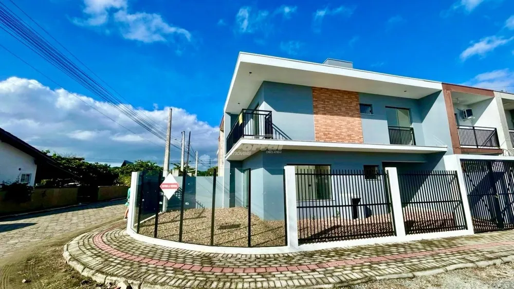 Casa, 2 quartos, 81 m² - Foto 2
