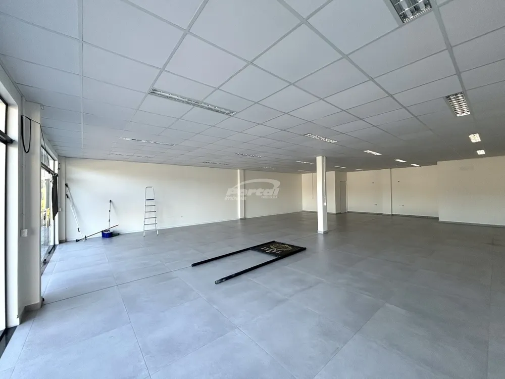 Sala-Conjunto, 150 m² - Foto 1