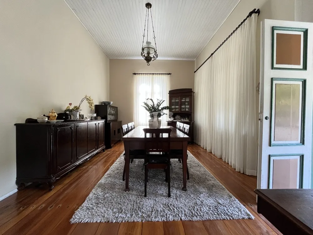 Casa, 6 quartos, 303 m² - Foto 3