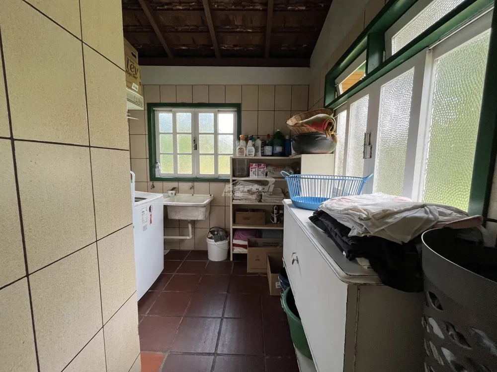Casa, 6 quartos, 303 m² - Foto 7