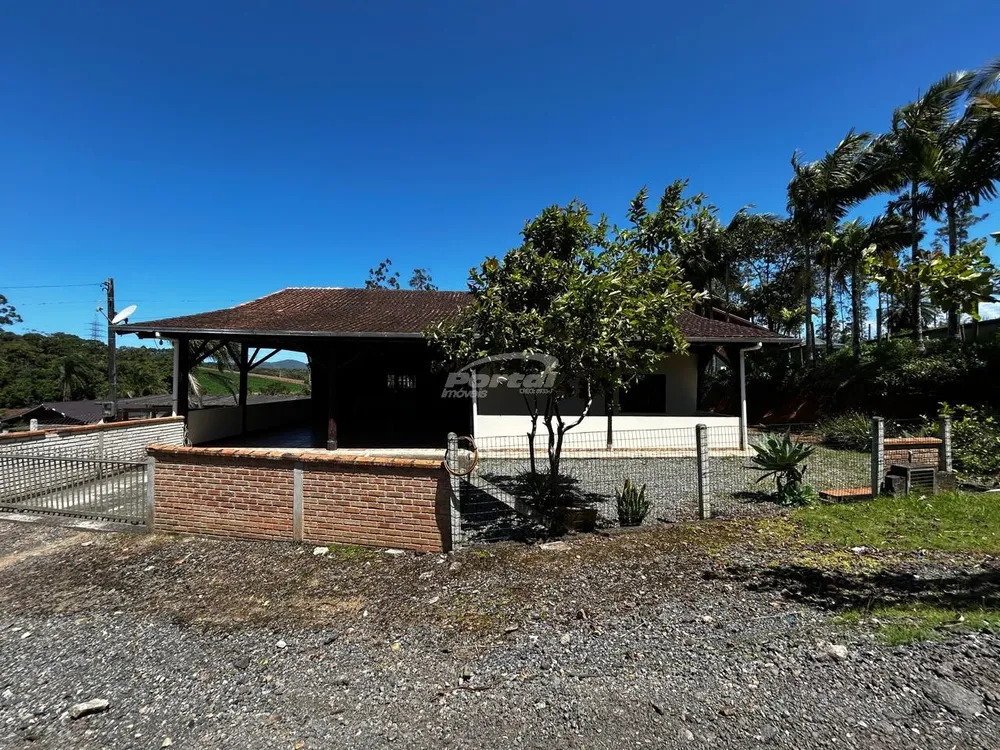 Chácara, 2 quartos, 2051 m² - Foto 5