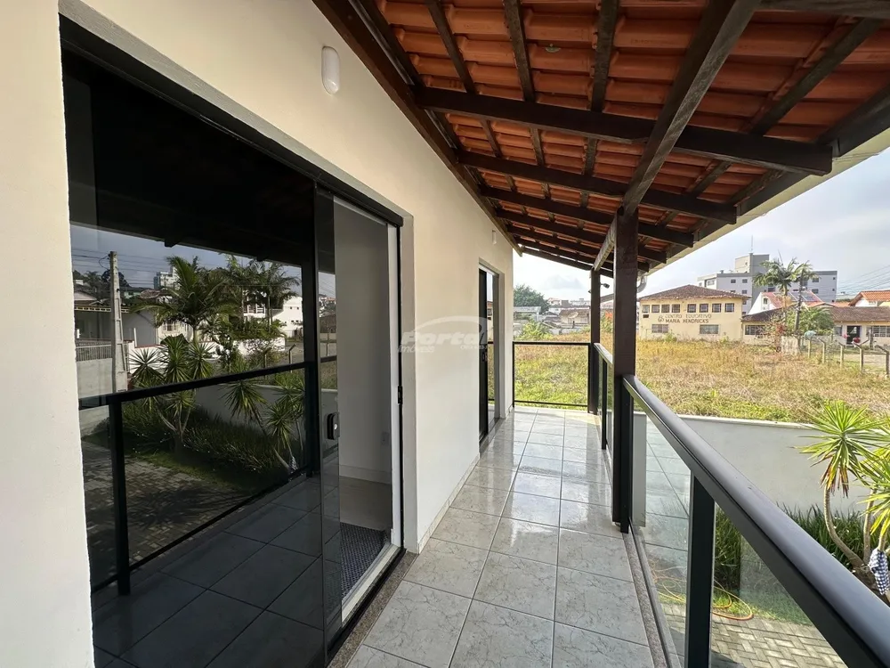Casa, 4 quartos, 210 m² - Foto 8