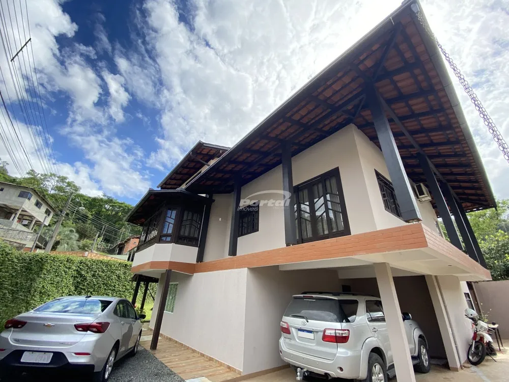 Casa, 3 quartos, 261 m² - Foto 4