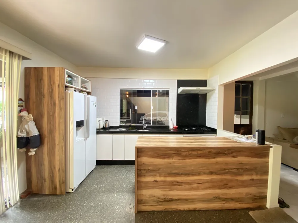 Casa, 3 quartos, 261 m² - Foto 6