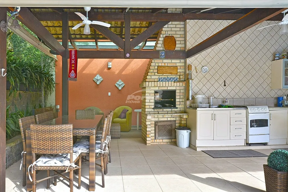Casa, 4 quartos, 235 m² - Foto 4