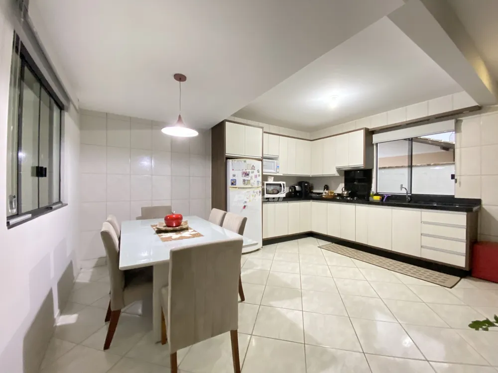 Casa, 3 quartos, 135 m² - Foto 3