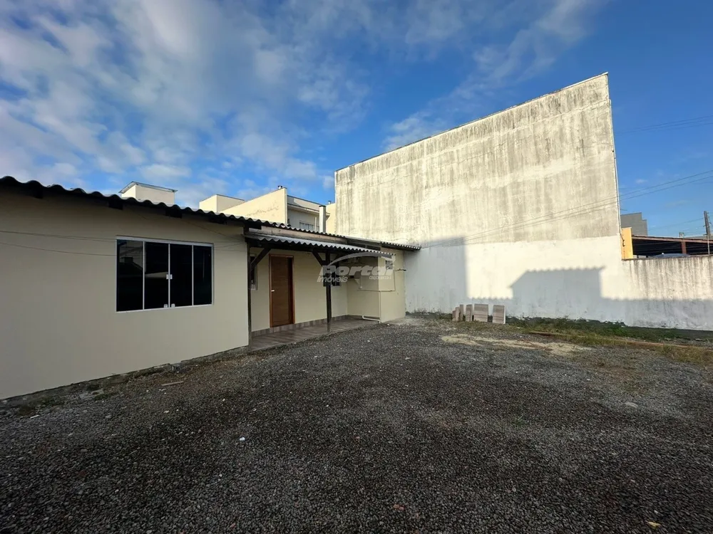 Casa, 2 quartos, 60 m² - Foto 1