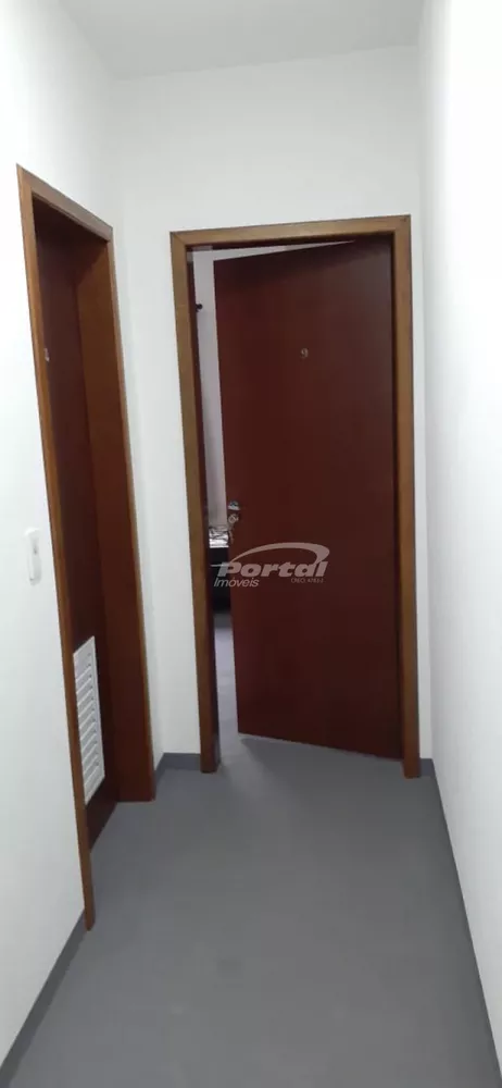 Conjunto Comercial-Sala à venda com 9 quartos, 300m² - Foto 3