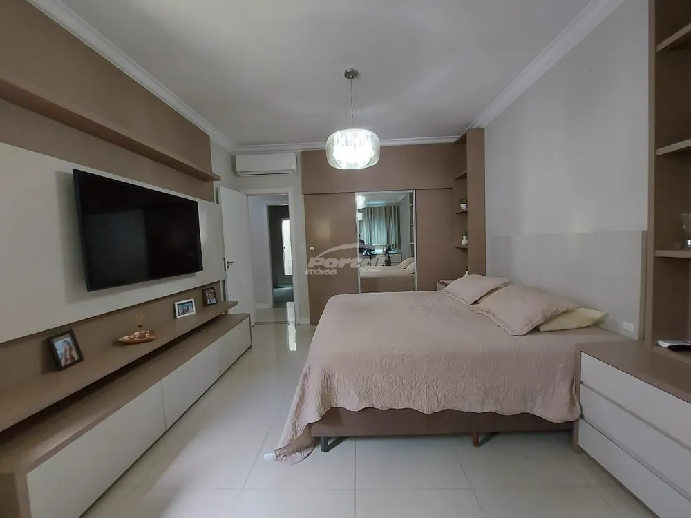Casa, 3 quartos, 289 m² - Foto 6