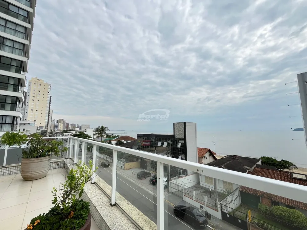 Apartamento, 3 quartos, 249 m² - Foto 1