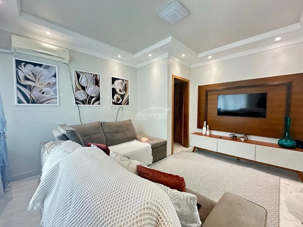Casa, 3 quartos, 143 m² - Foto 1