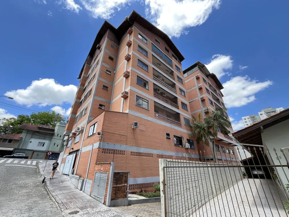 Apartamento, 3 quartos, 128 m² - Foto 1
