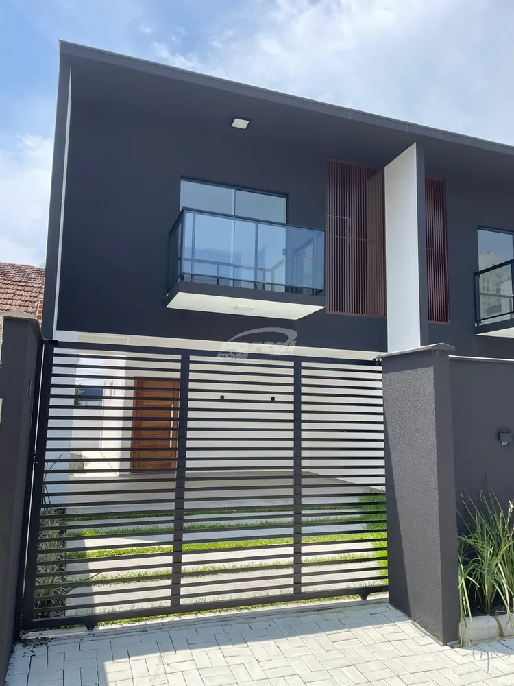 Casa, 3 quartos, 136 m² - Foto 1