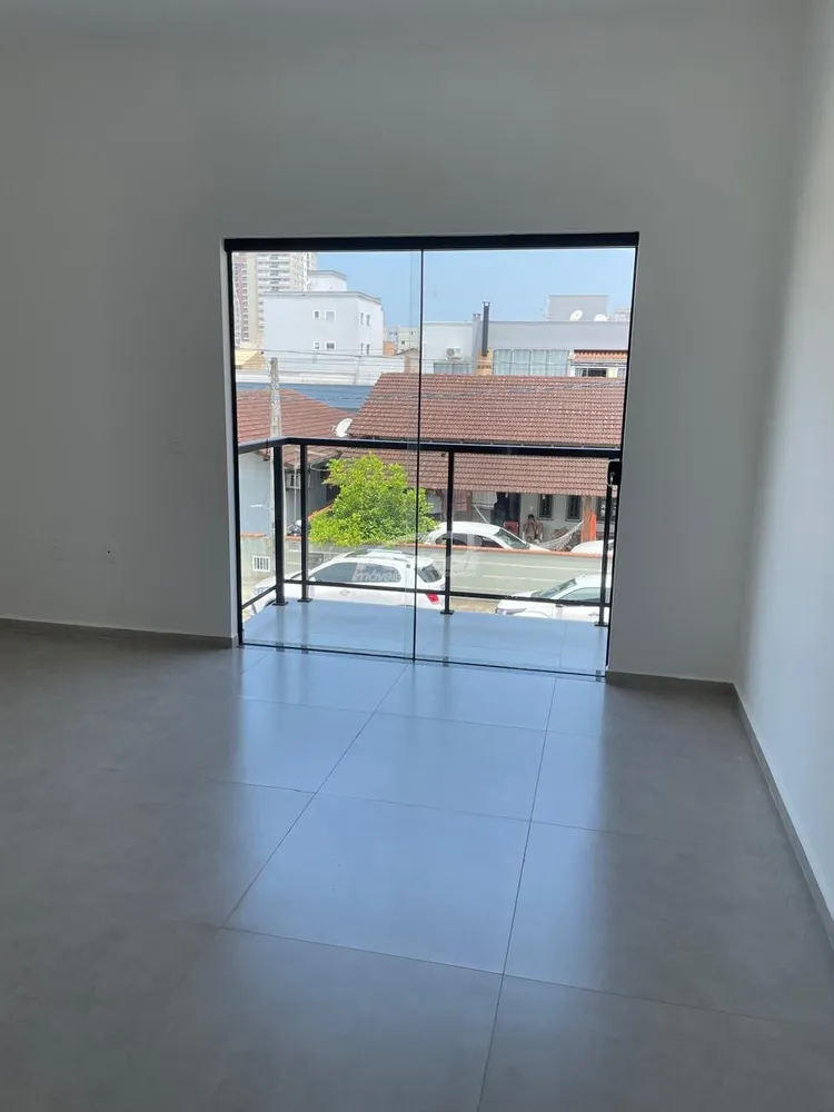 Casa, 3 quartos, 136 m² - Foto 4
