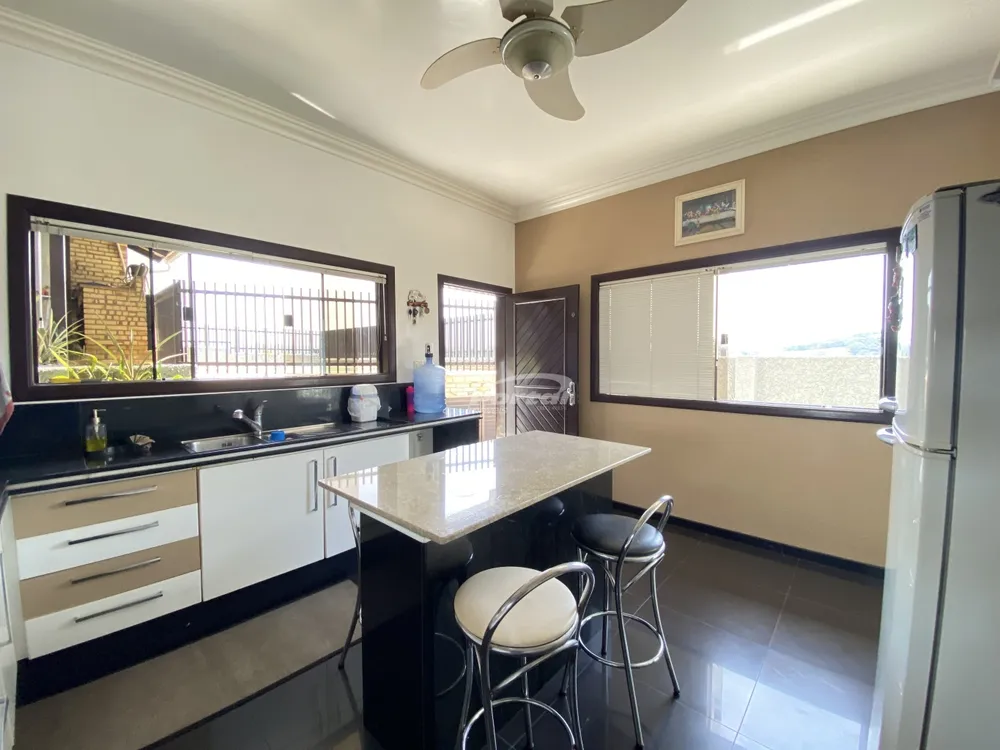 Casa, 5 quartos, 244 m² - Foto 6