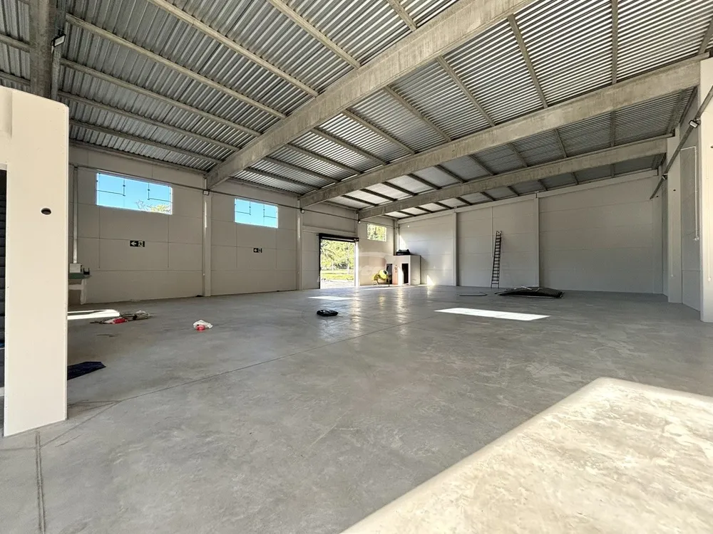 Depósito-Galpão, 745 m² - Foto 2