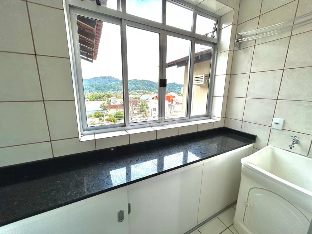 Apartamento à venda com 3 quartos, 79m² - Foto 4