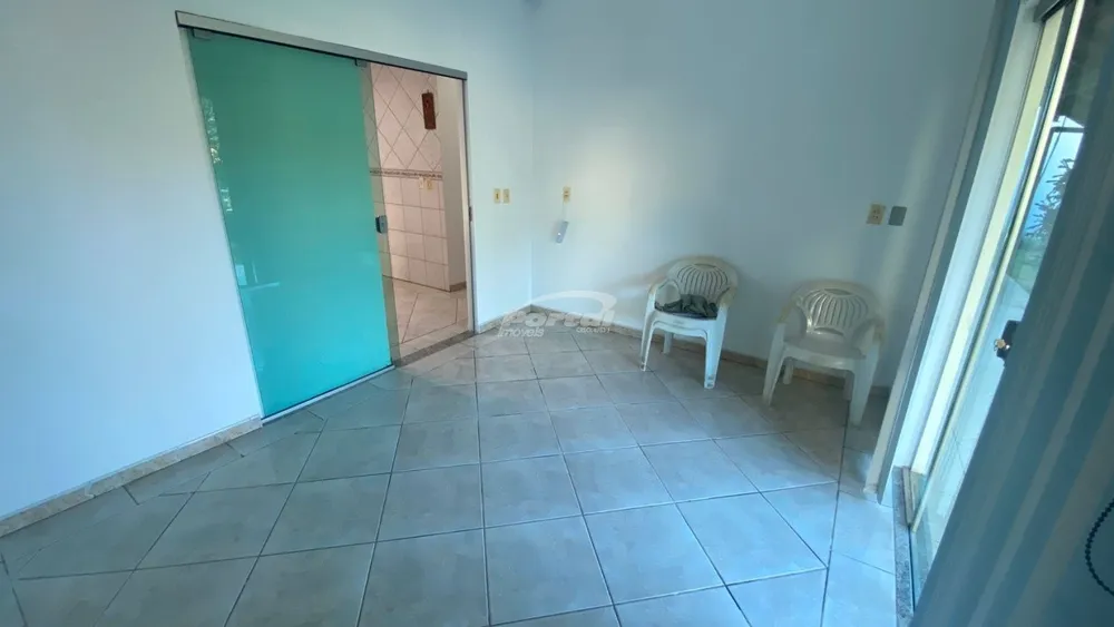 Casa, 3 quartos, 184 m² - Foto 1