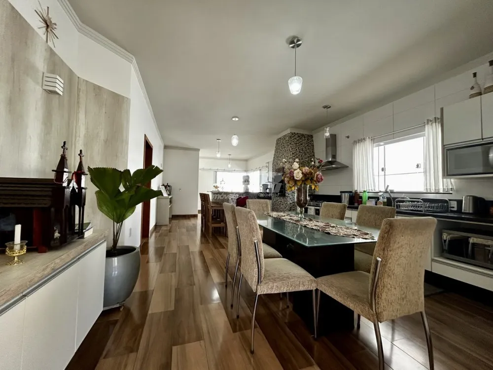 Casa, 3 quartos, 366 m² - Foto 2