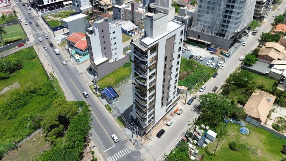 Apartamento, 3 quartos, 100 m² - Foto 1
