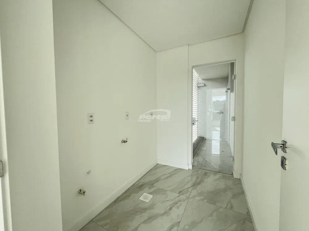 Apartamento, 3 quartos, 107 m² - Foto 1