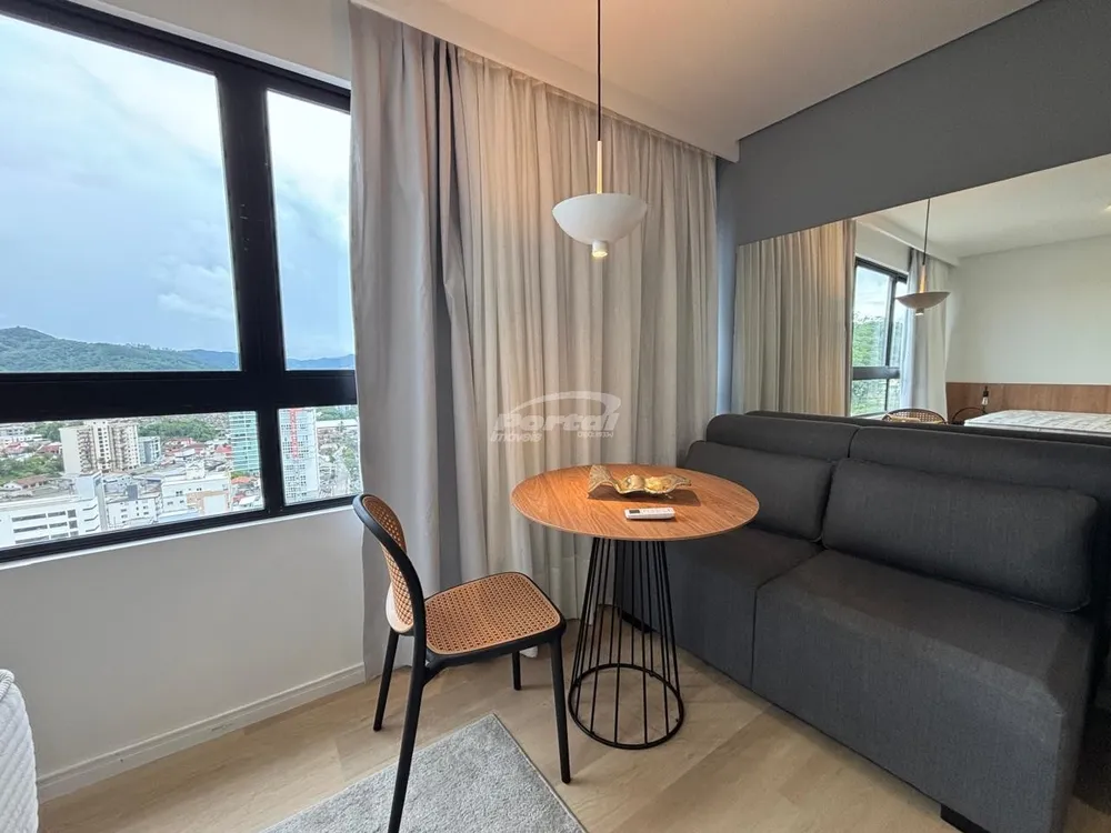 Apartamento, 1 quarto, 21 m² - Foto 2