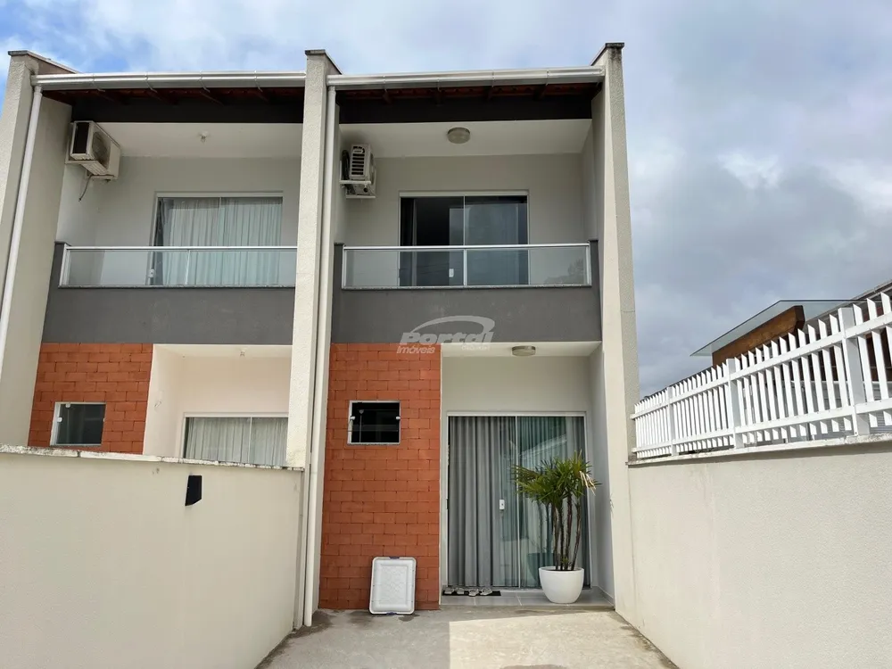 Casa, 2 quartos, 91 m² - Foto 1
