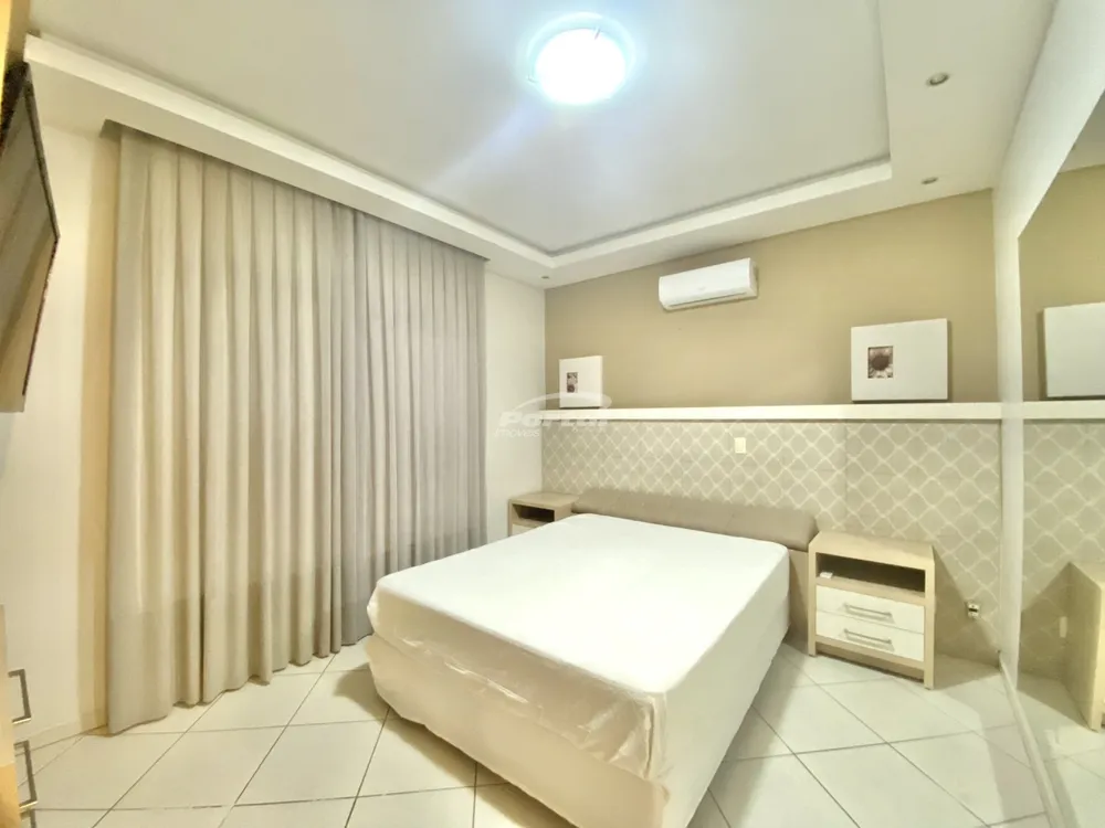 Casa, 4 quartos, 221 m² - Foto 3