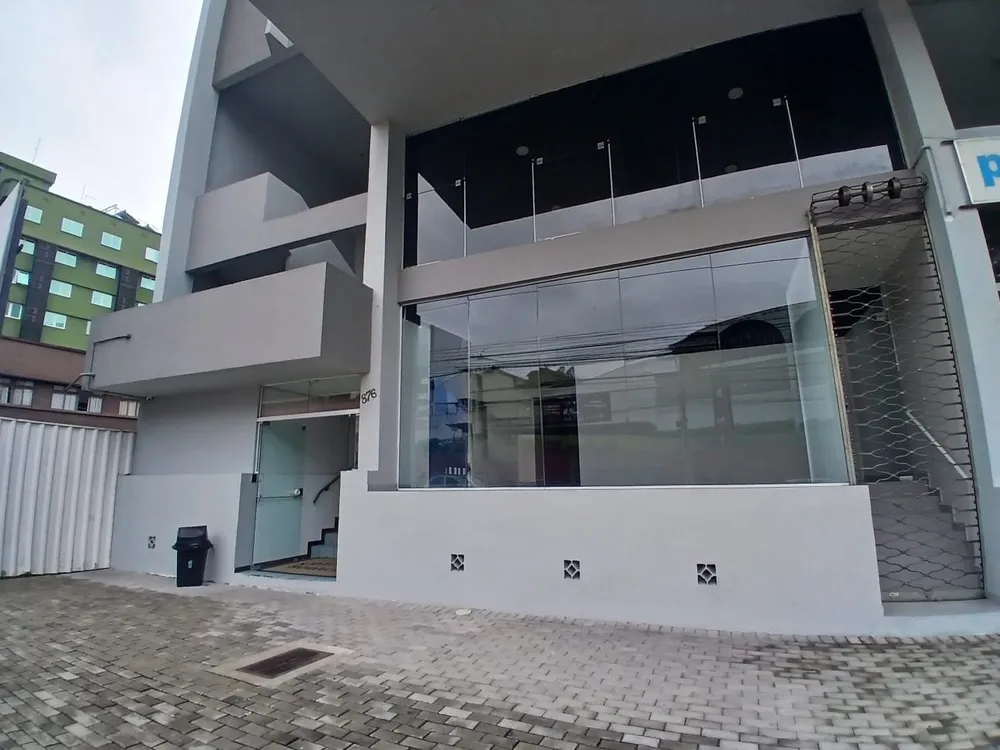 Loja-Salão, 200 m² - Foto 1