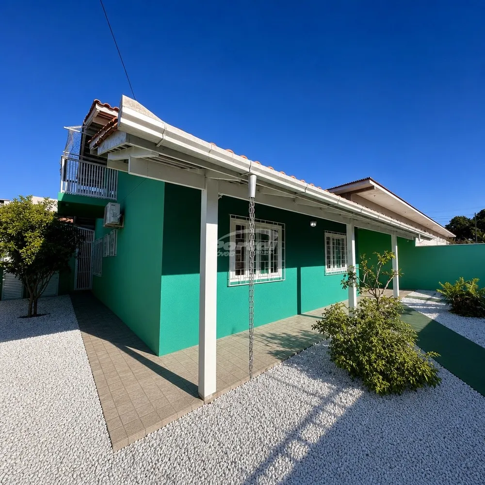 Casa, 4 quartos, 130 m² - Foto 1