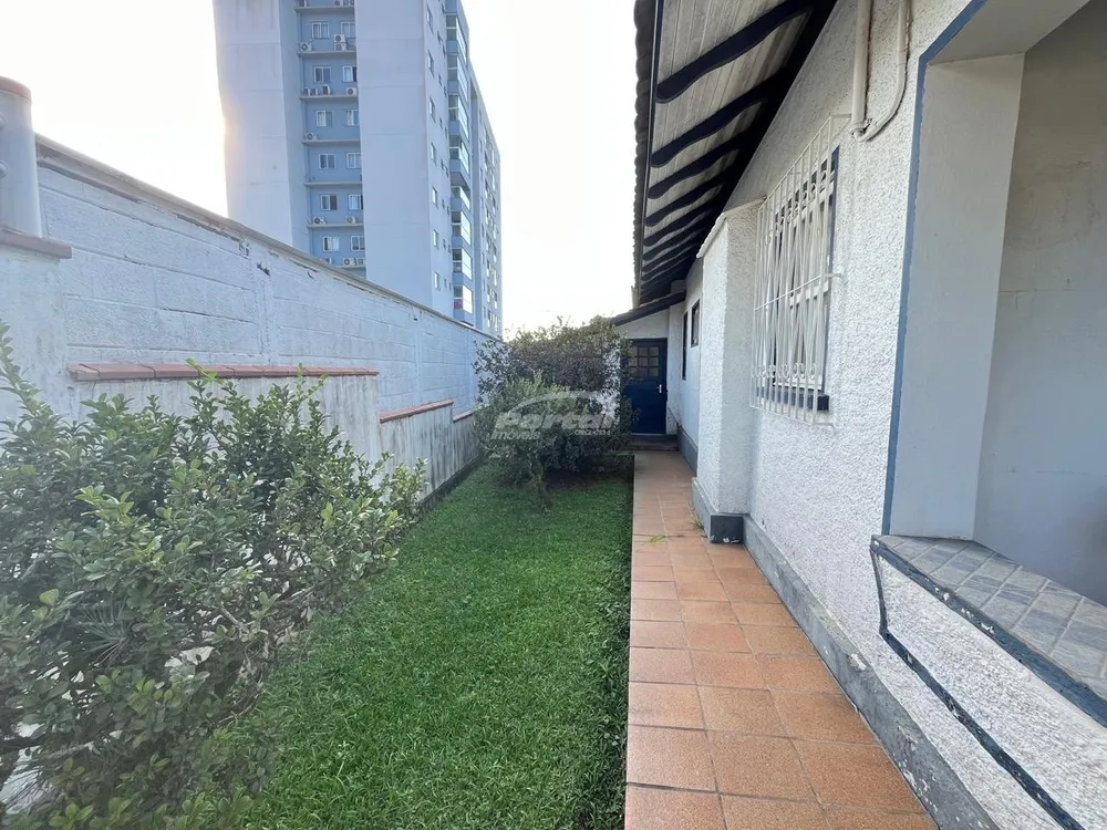 Casa, 4 quartos, 218 m² - Foto 8