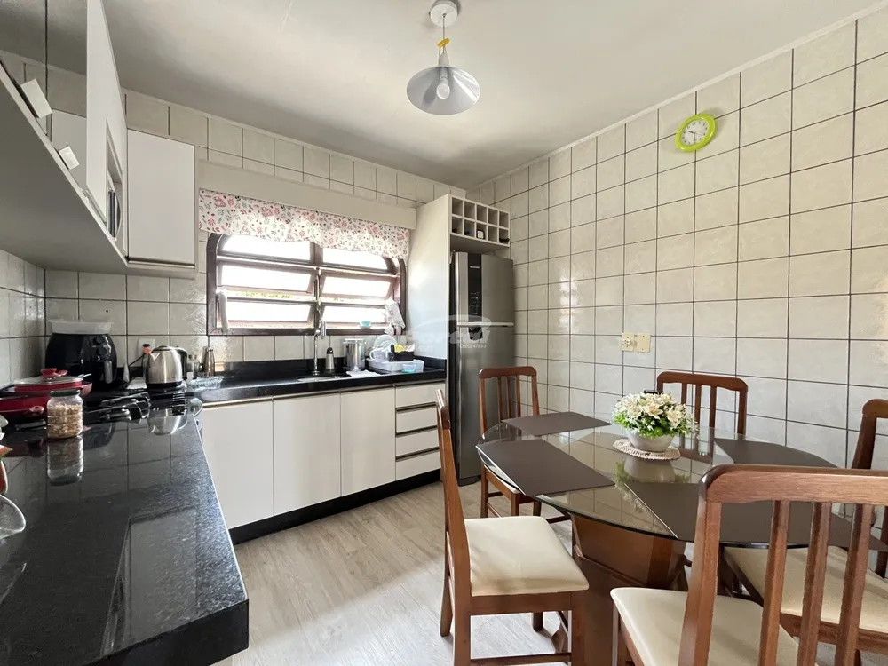 Casa, 4 quartos, 224 m² - Foto 4