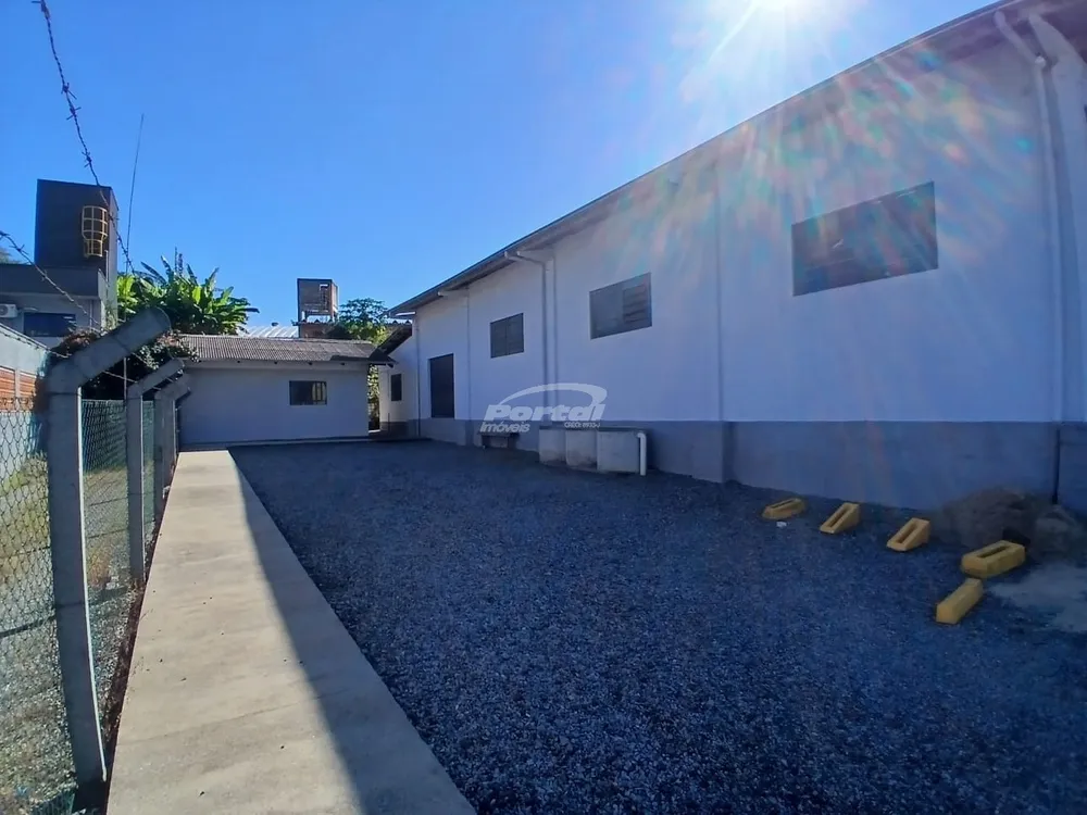 Depósito-Galpão, 380 m² - Foto 1