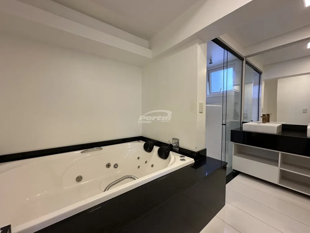 Apartamento, 3 quartos, 143 m² - Foto 8