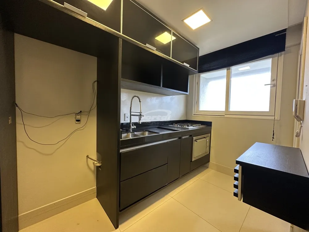 Apartamento, 3 quartos, 143 m² - Foto 2