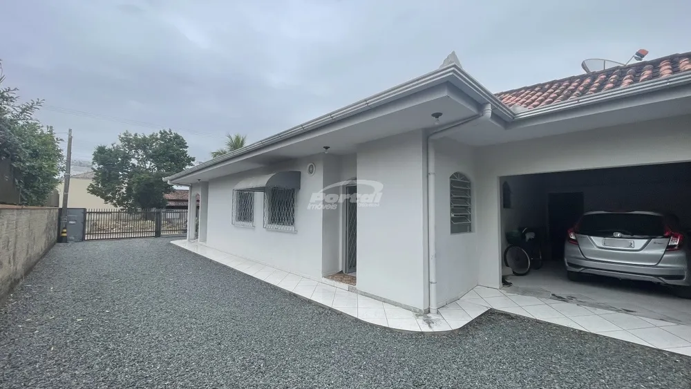 Casa, 3 quartos, 300 m² - Foto 3