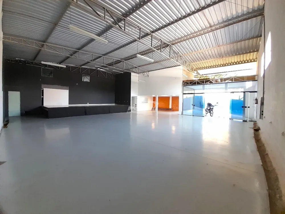 Depósito-Galpão, 650 m² - Foto 1