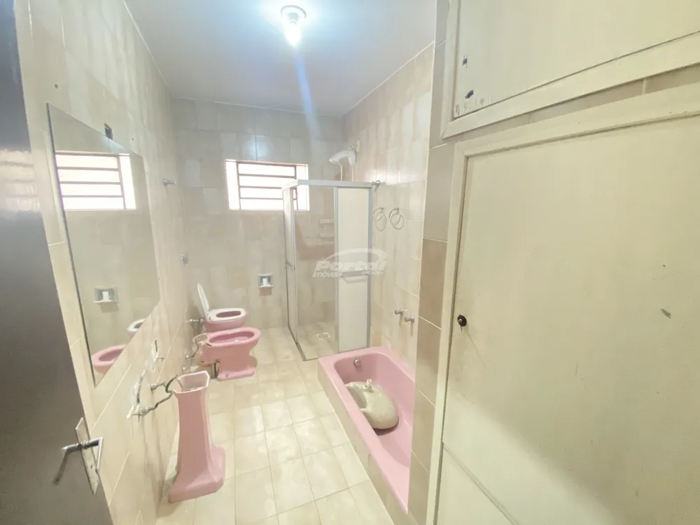 Casa, 4 quartos, 355 m² - Foto 2