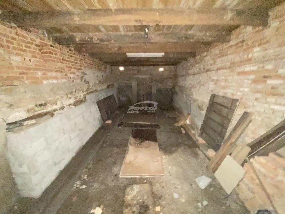 Casa, 4 quartos, 355 m² - Foto 1