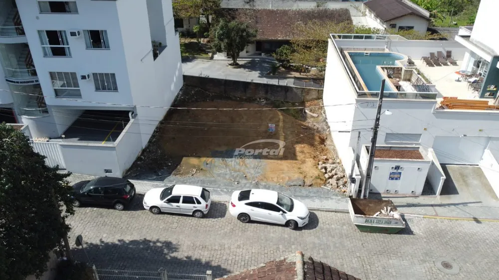 Terreno, 300 m² - Foto 1