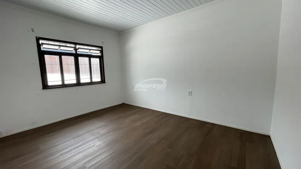 Apartamento, 3 quartos, 131 m² - Foto 2