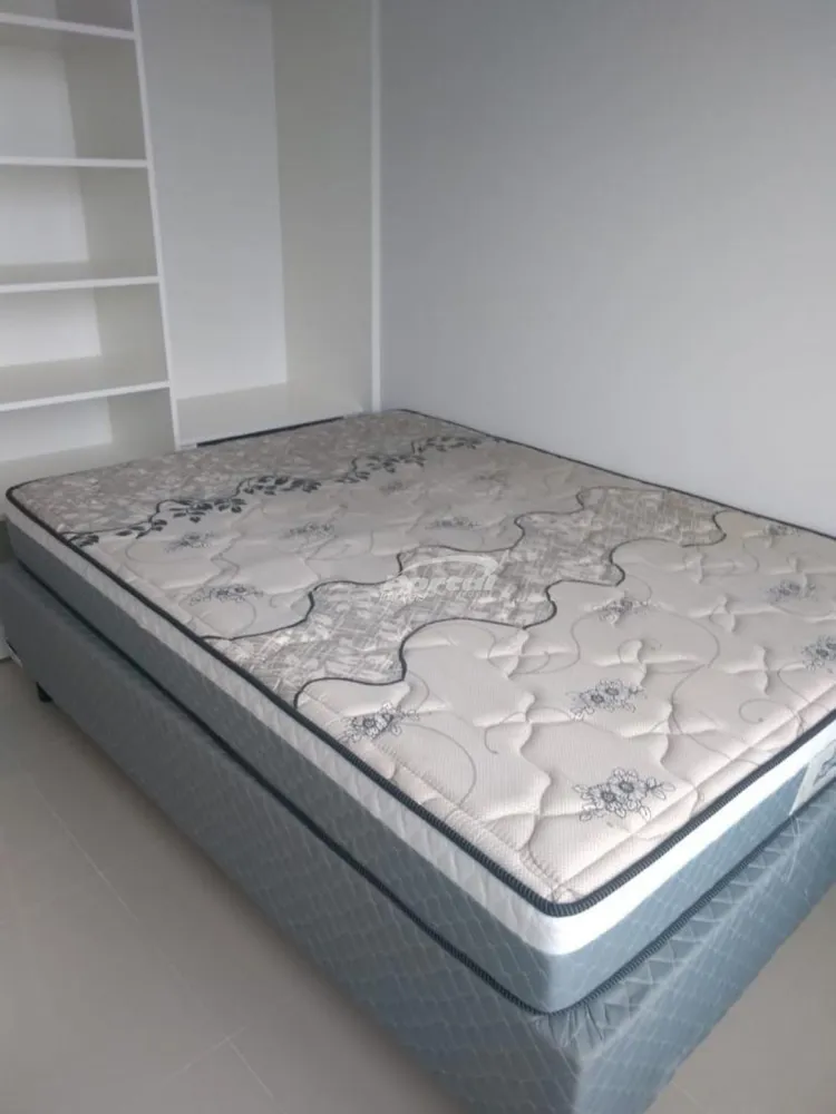 Apartamento, 3 quartos, 125 m² - Foto 2