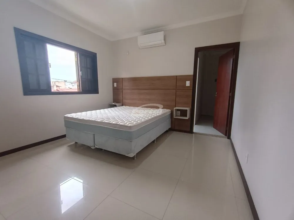 Casa, 3 quartos, 214 m² - Foto 7