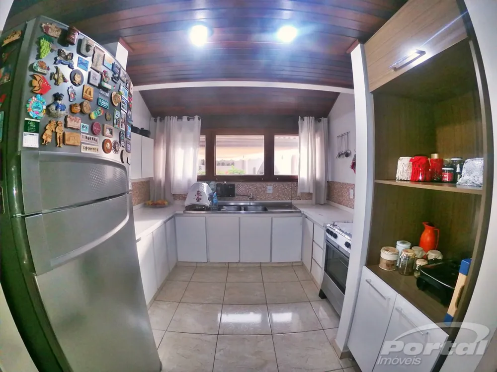 Casa, 3 quartos, 177 m² - Foto 3