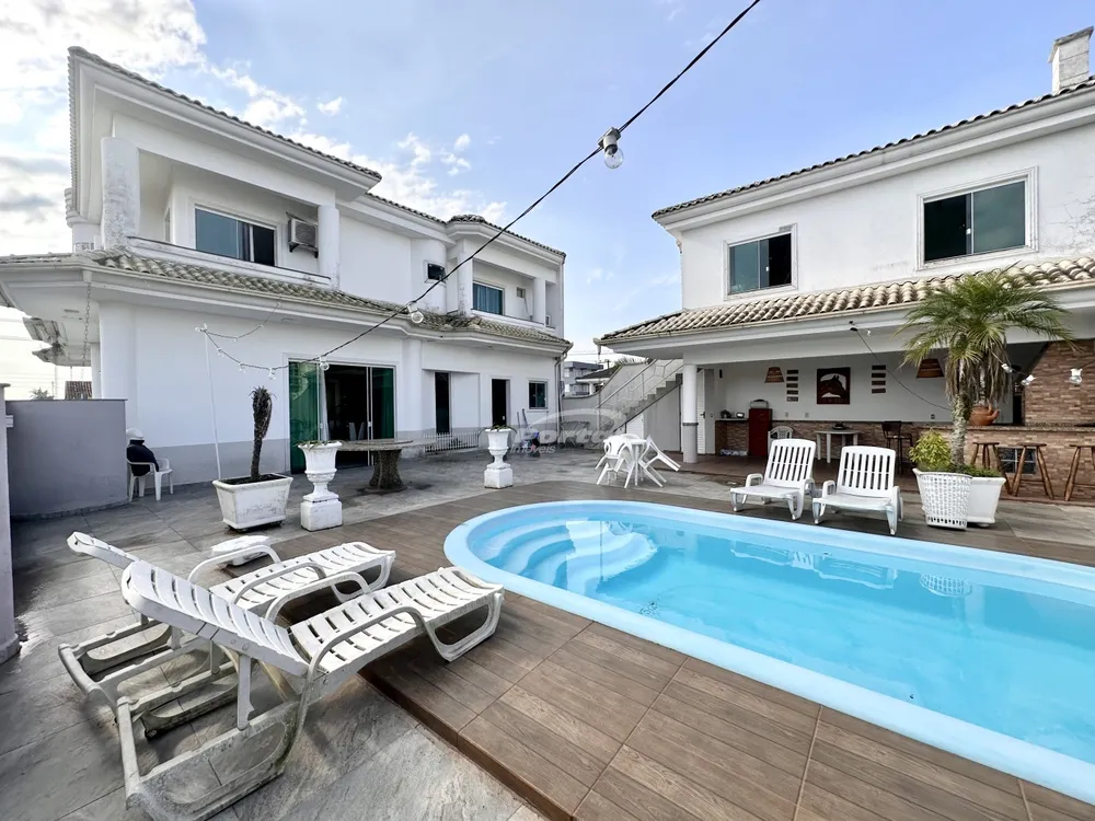Apartamento, 3 quartos, 180 m² - Foto 2