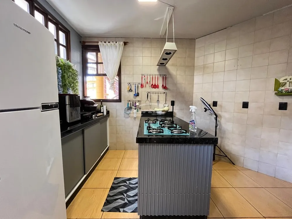 Casa, 5 quartos, 320 m² - Foto 4
