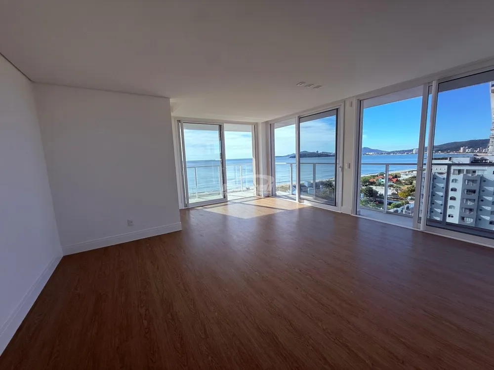Apartamento, 3 quartos, 196 m² - Foto 2
